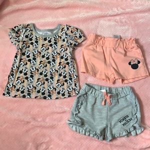Minnie Mouse shorts set